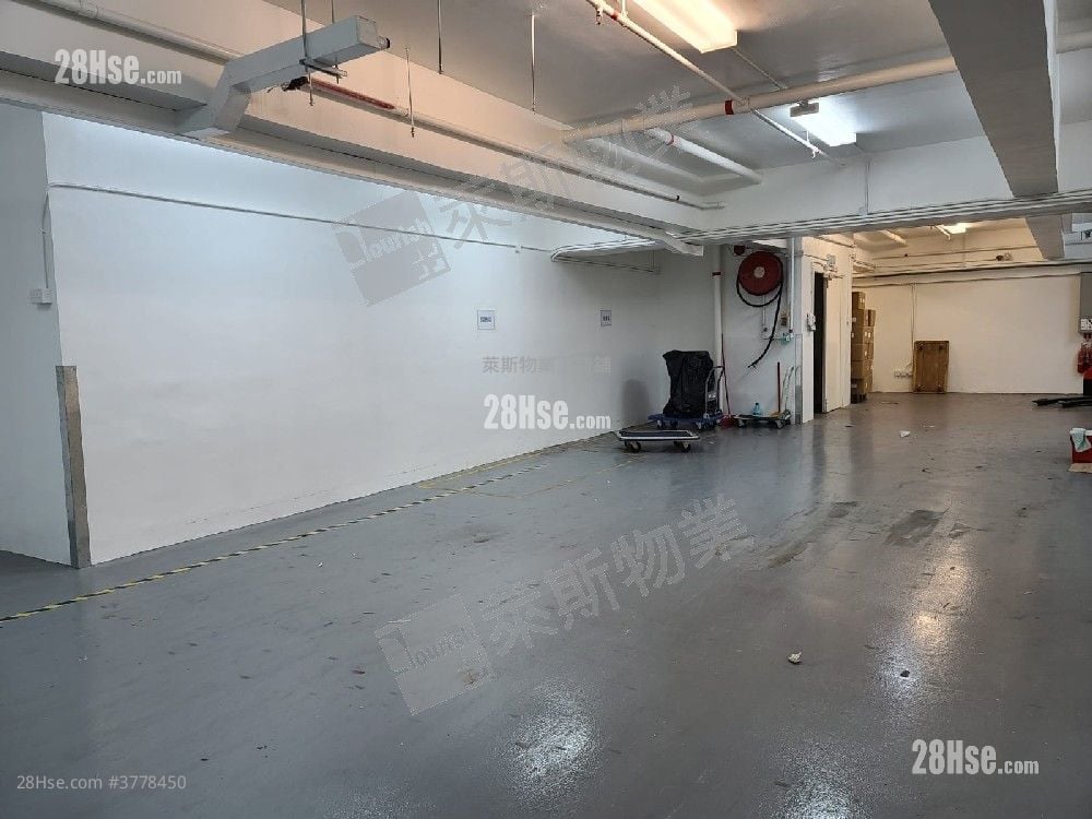 鸿运工厂大厦 租盘 4,380 平方尺