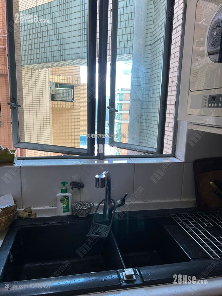 Ocean Shores Sell 2 Bedrooms 527 ft²