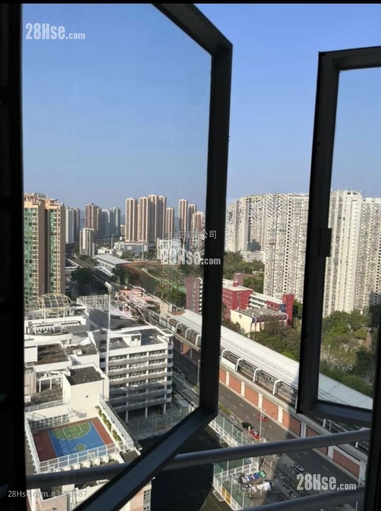 Kam Fai Court Sell 2 Bedrooms , 1 Bathroom 381 ft²