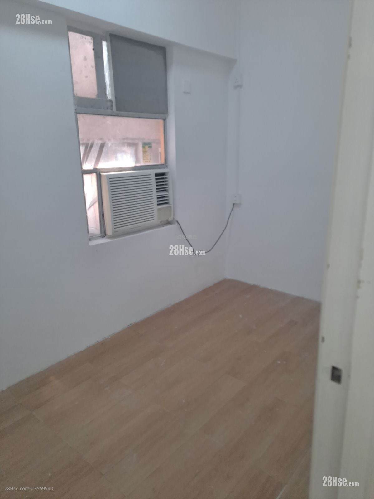 新荣大楼 租盘 3 房 , 1 浴室 480 平方尺