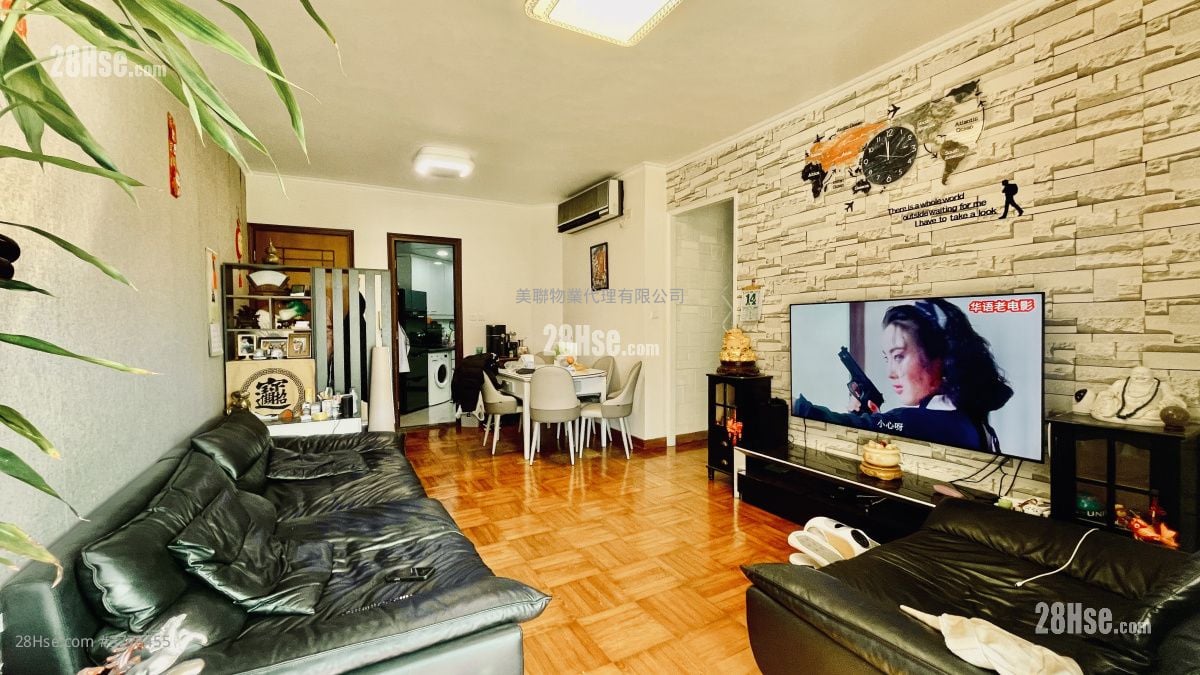 Woodland Crest Sell 3 Bedrooms , 3 Bathrooms 1,022 ft²