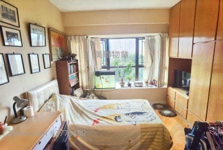 Parc Royale Sell 3 Bedrooms , 2 Bathrooms 942 ft²