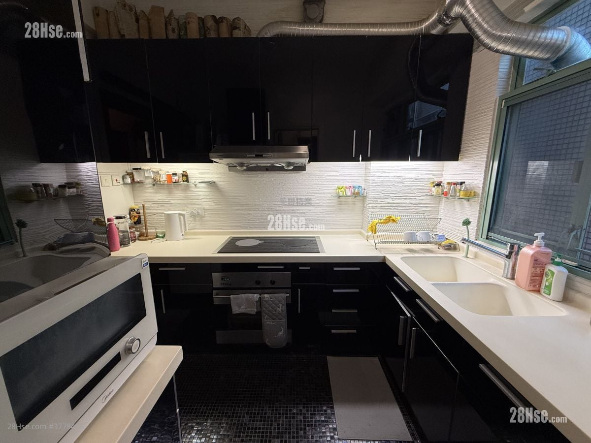 湖景花园 售盘 3 房 , 2 浴室 1,017 平方尺