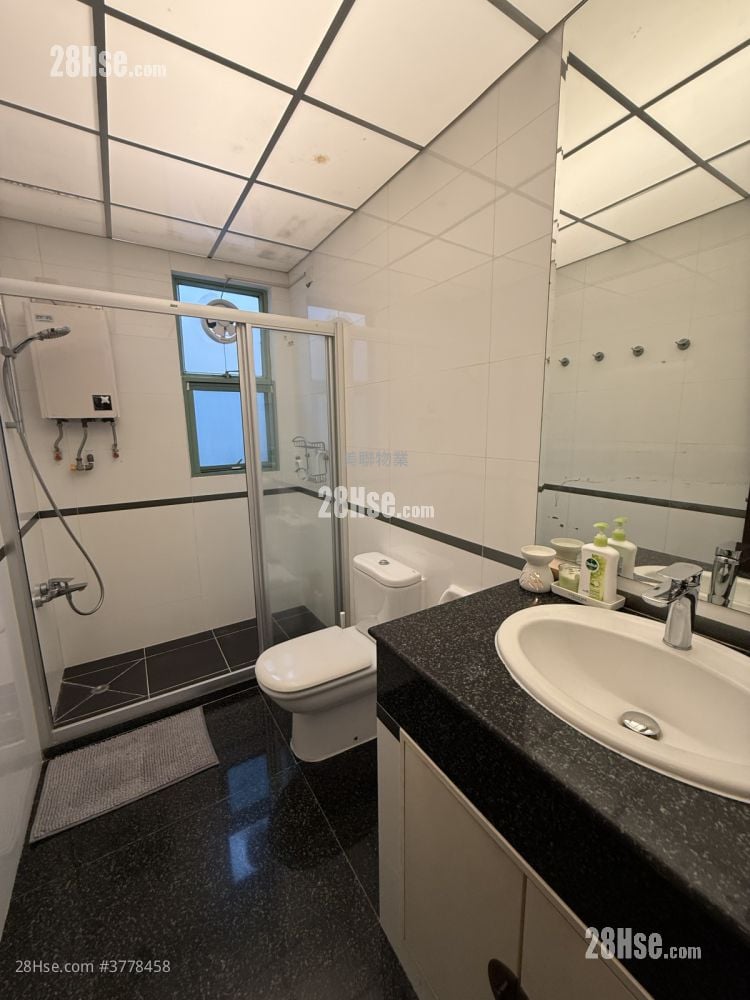 湖景花园 售盘 3 房 , 2 浴室 1,017 平方尺