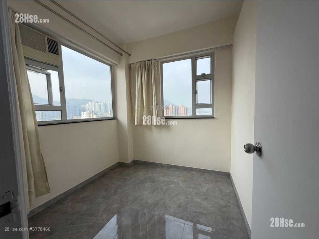 Lakeshore Building Sell 2 Bedrooms , 1 Bathroom 364 ft²