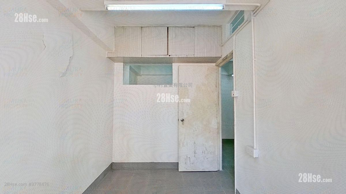 主人房: 元州街138號 售盤 2 房 , 1 浴室 222 平方呎