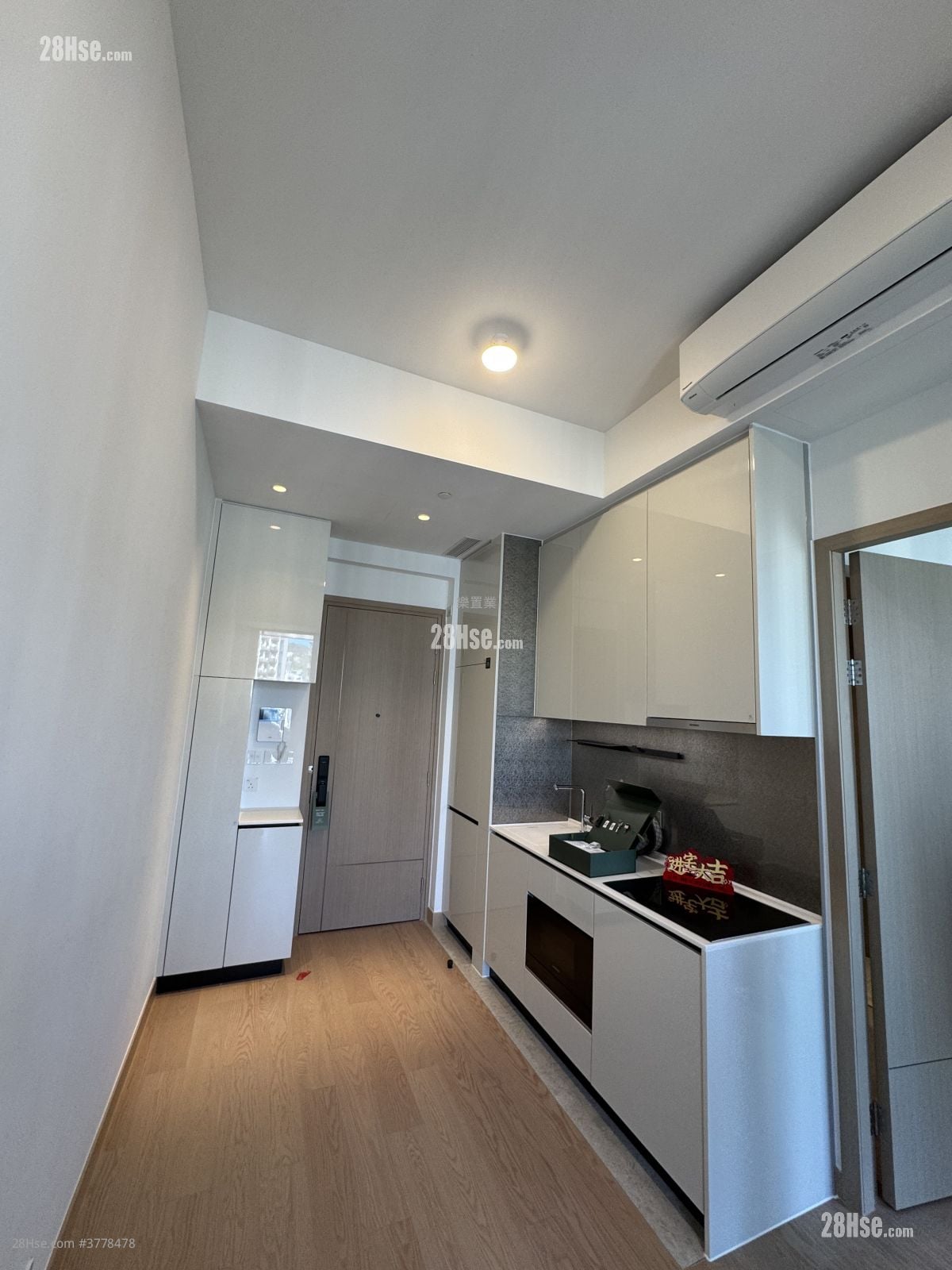 Park Seasons 租盘 1 房 , 1 浴室 323 平方尺