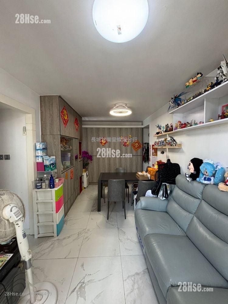 Tung Yuk Court Sell 650 ft²