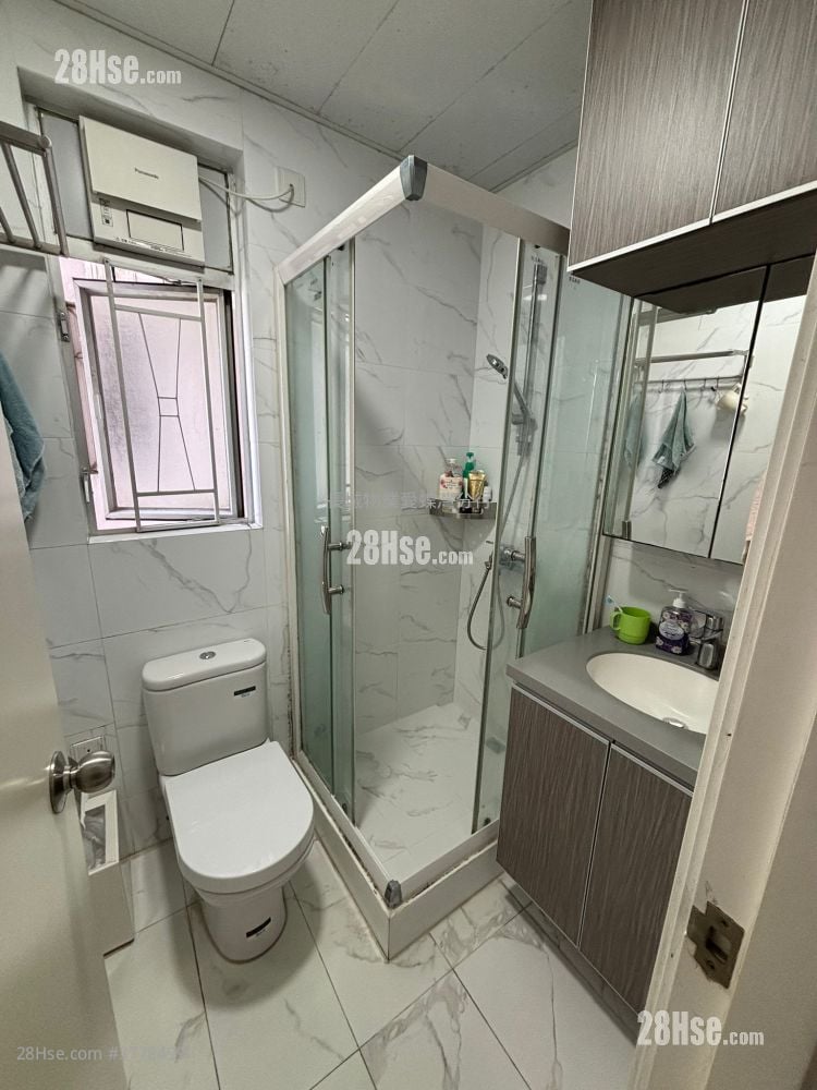 Tung Yuk Court Sell 650 ft²