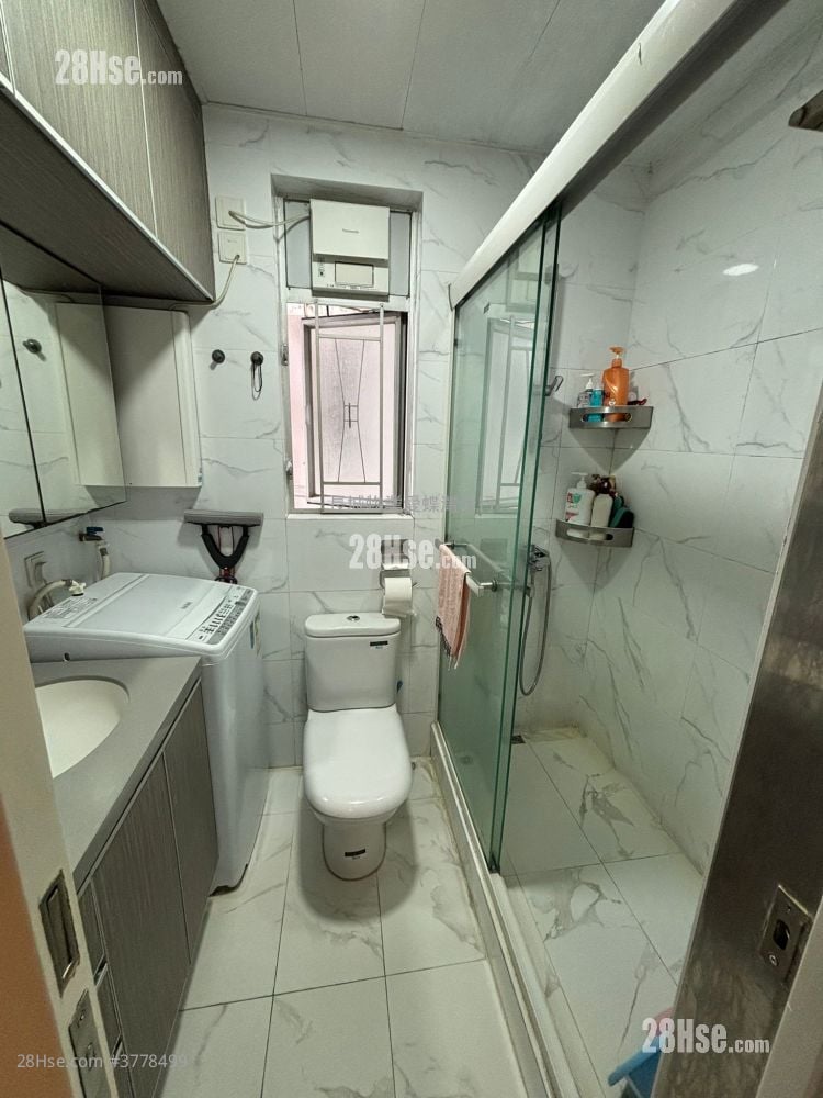 Tung Yuk Court Sell 650 ft²