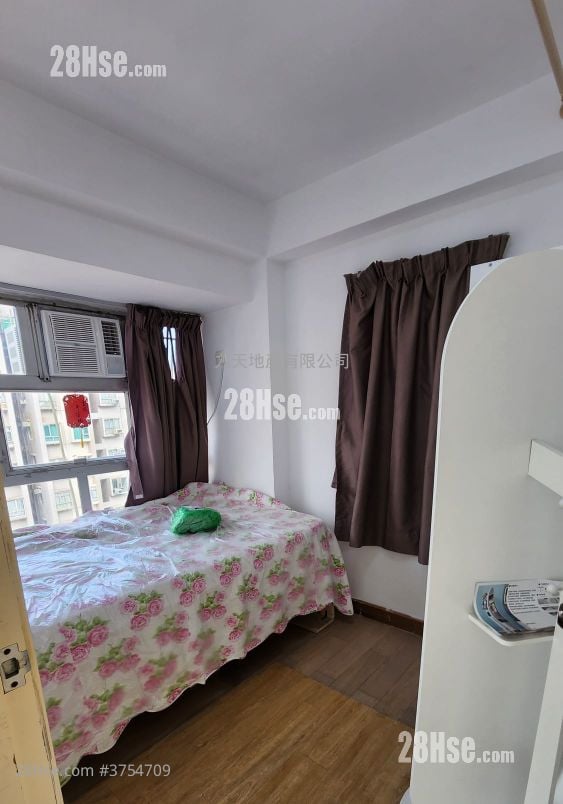 花园城 售盘 1 房 , 1 浴室 286 平方尺