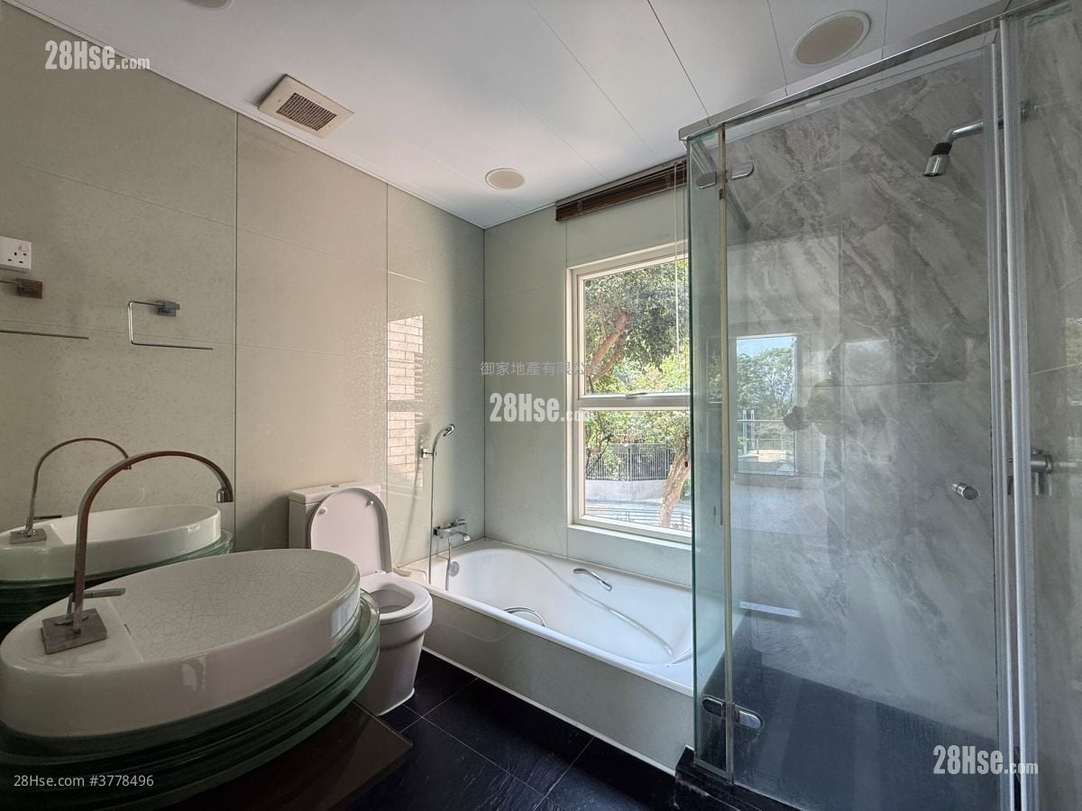 逍遥隽岸 租盘 4 房 , 3 浴室 1,561 平方尺