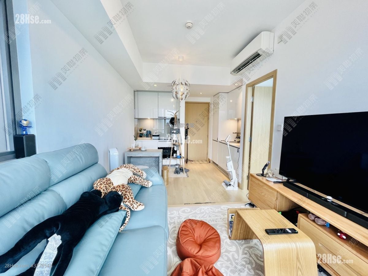 Montara Sell 1 Bedroom 369 ft²