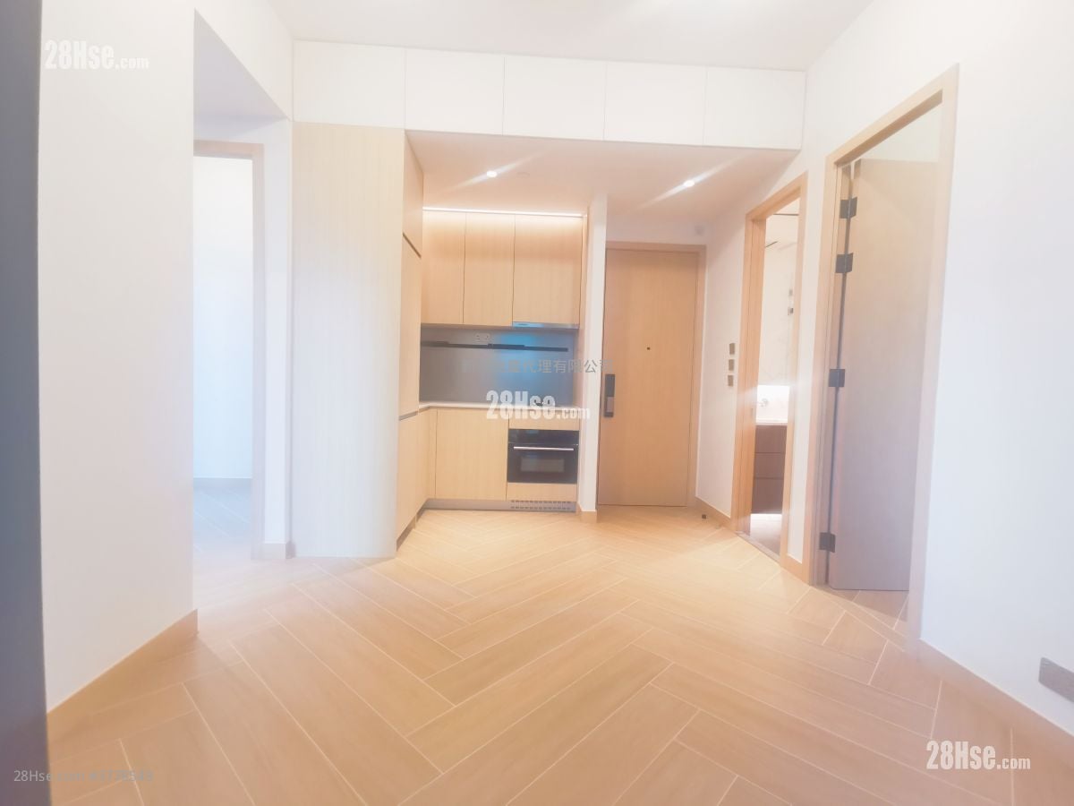 The Haddon Rental 3 Bedrooms , 1 Bathroom 430 ft²