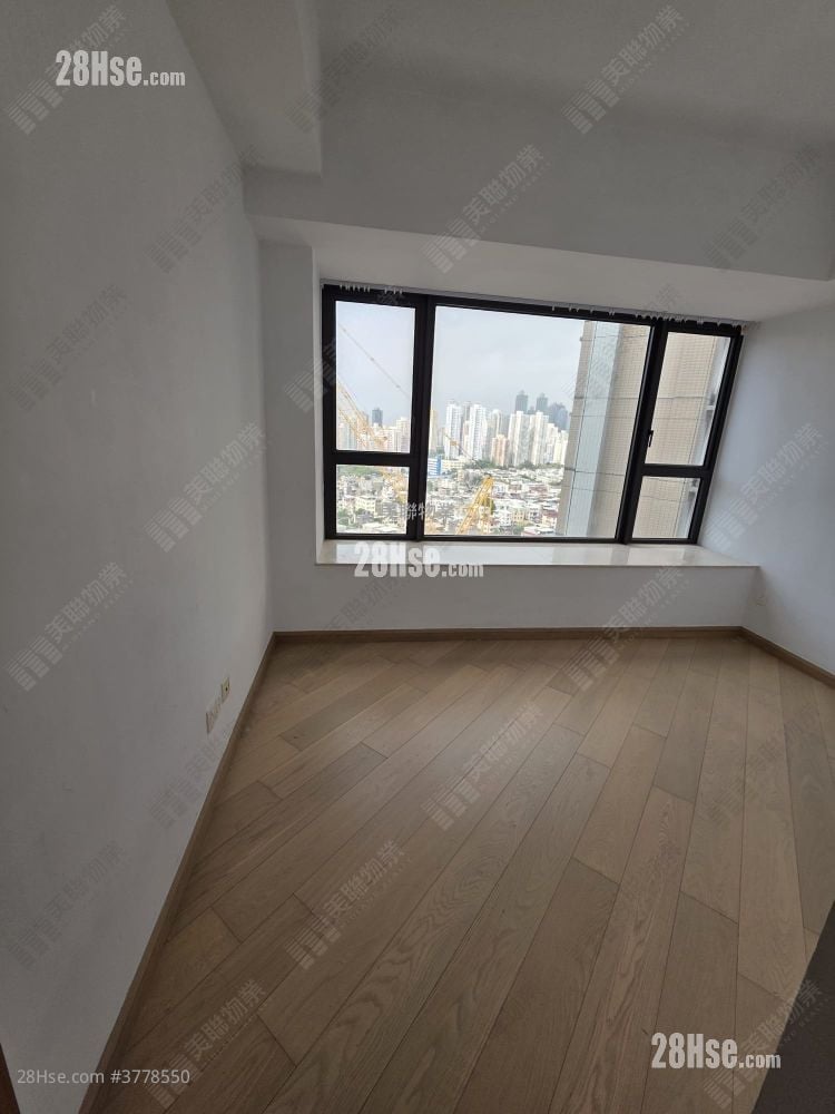 Park Signature Sell 2 Bedrooms , 1 Bathroom 553 ft²