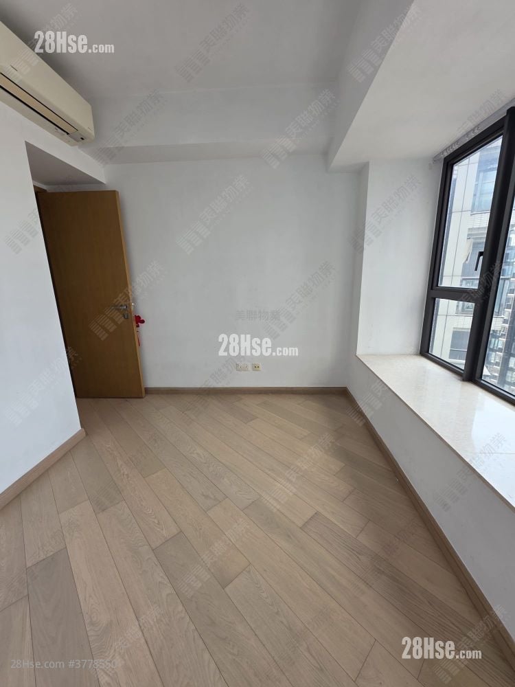 Park Signature Sell 2 Bedrooms , 1 Bathroom 553 ft²