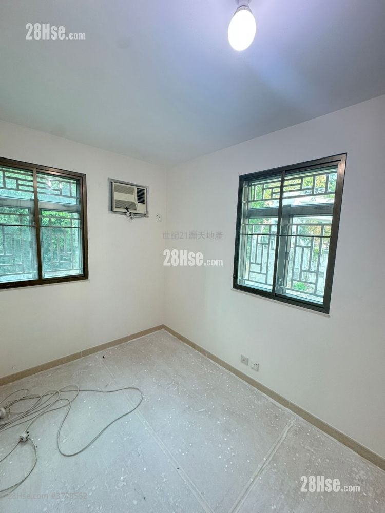 Fung Yuen Rental 3 Bedrooms , 2 Bathrooms 700 ft²