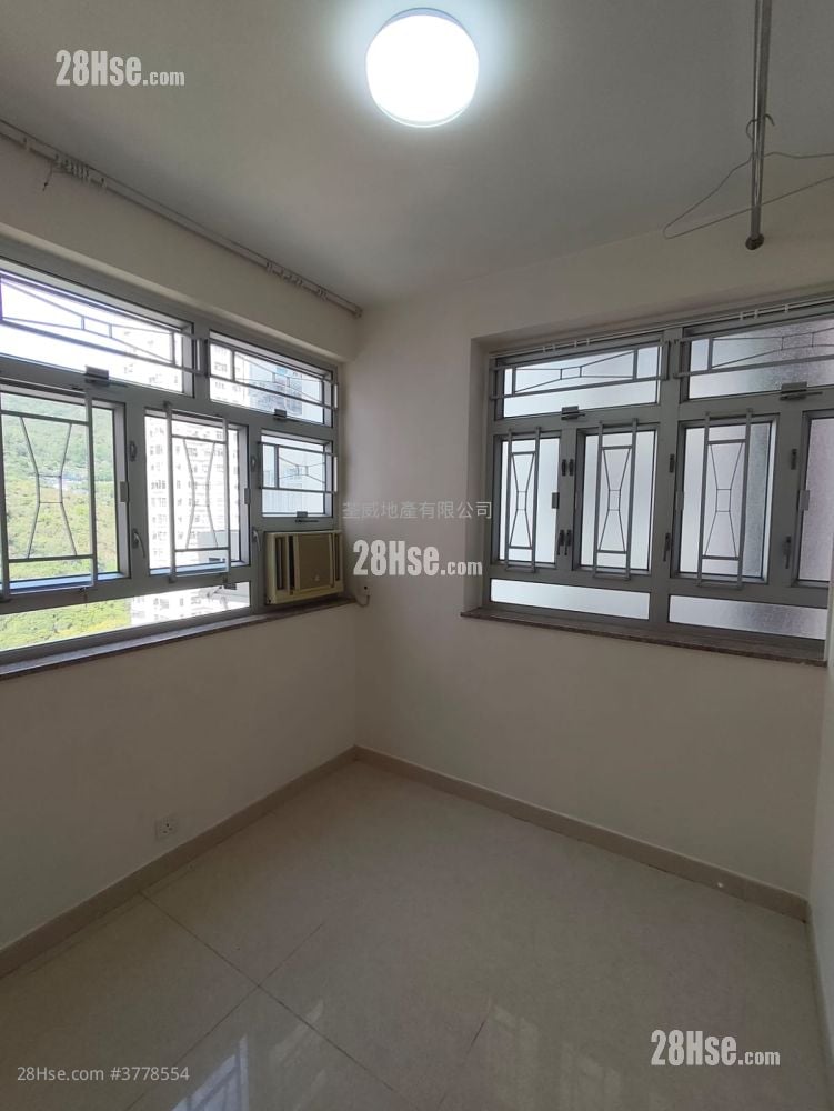 荃湾中心 租盘 2 房 , 1 浴室 324 平方尺