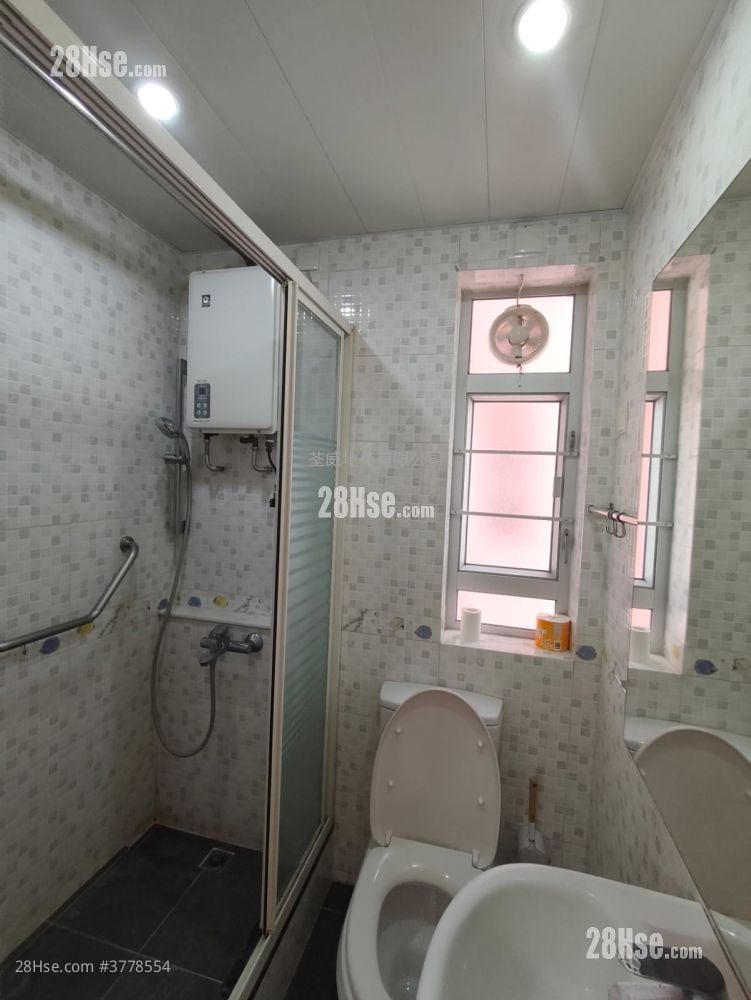 荃湾中心 租盘 2 房 , 1 浴室 324 平方尺