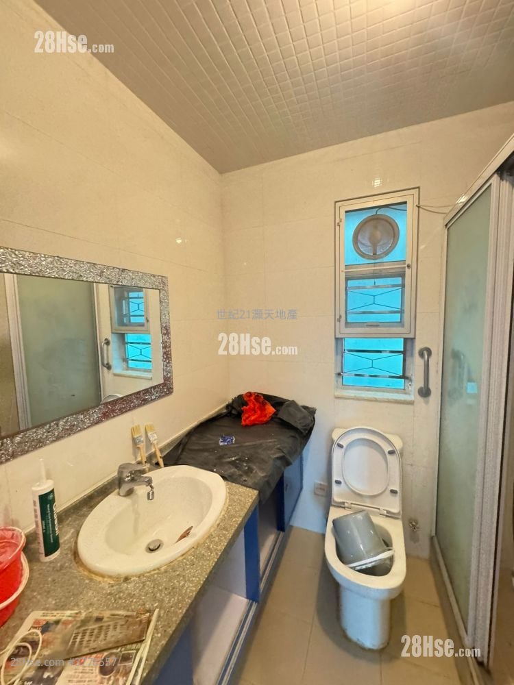 凤园 租盘 3 房 700 平方尺