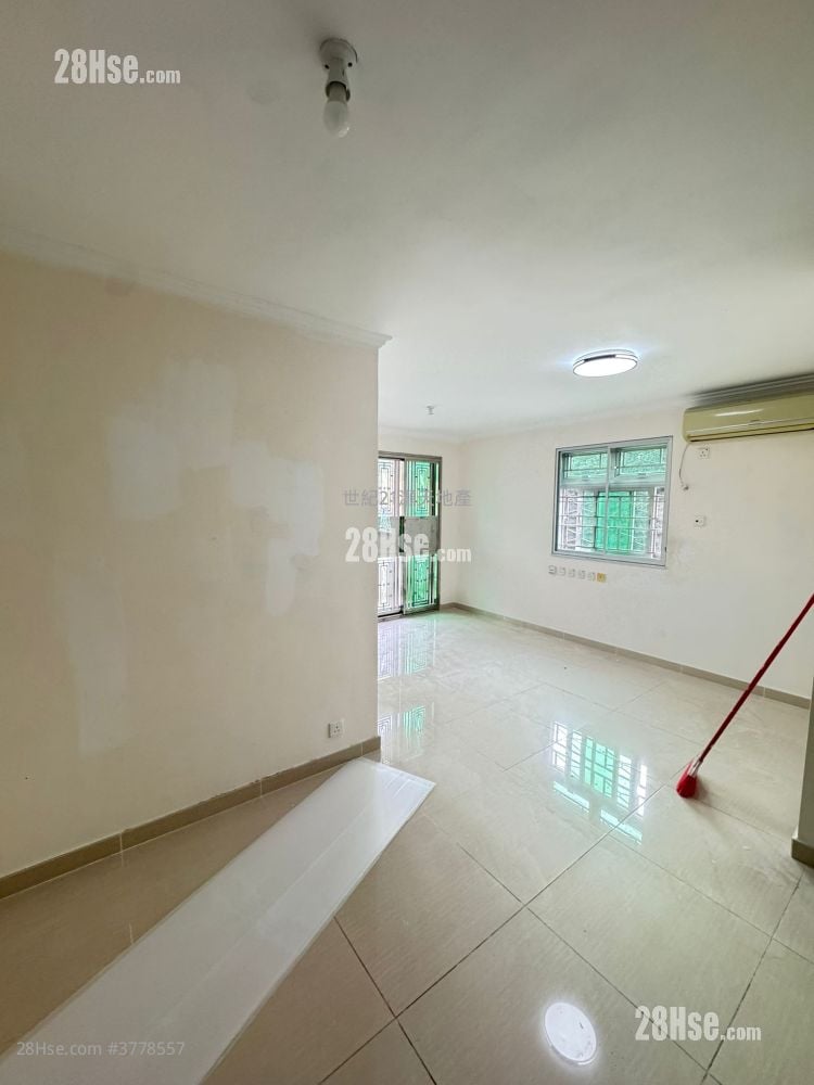 凤园 租盘 3 房 700 平方尺