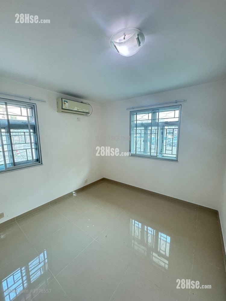 凤园 租盘 3 房 700 平方尺