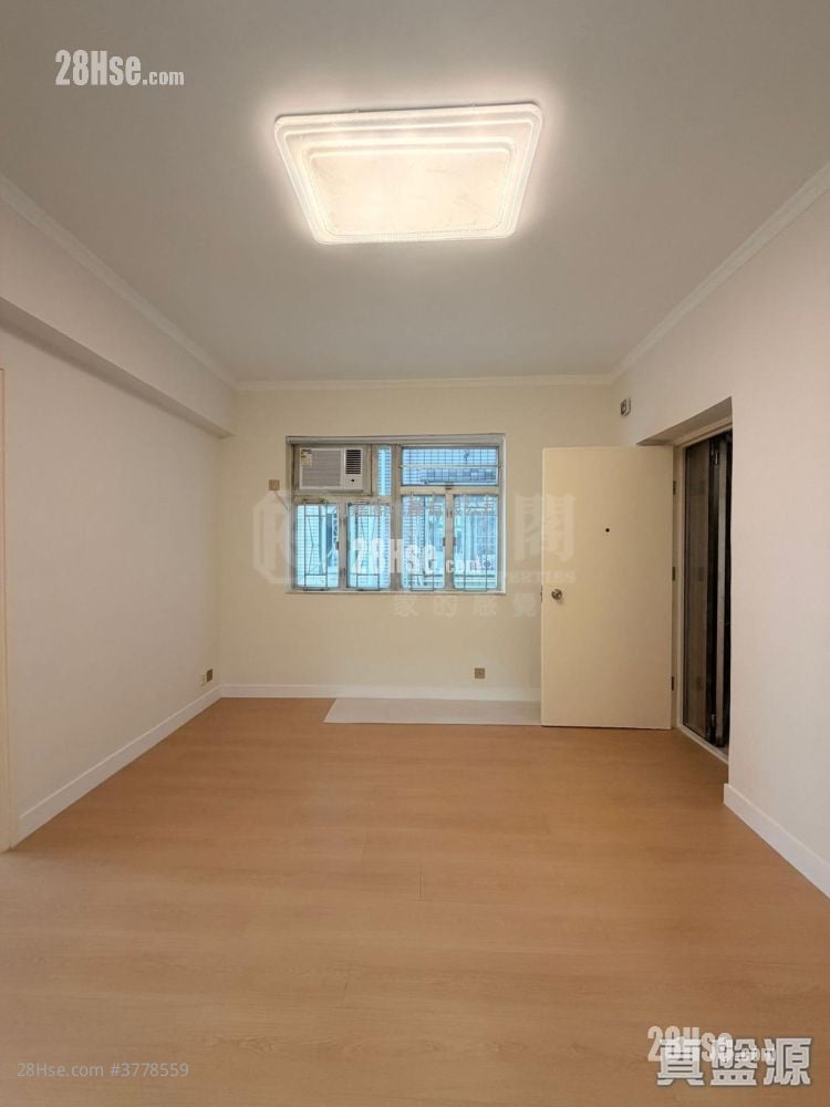 Mayson Garden Building Sell 2 Bedrooms , 1 Bathroom 440 ft²