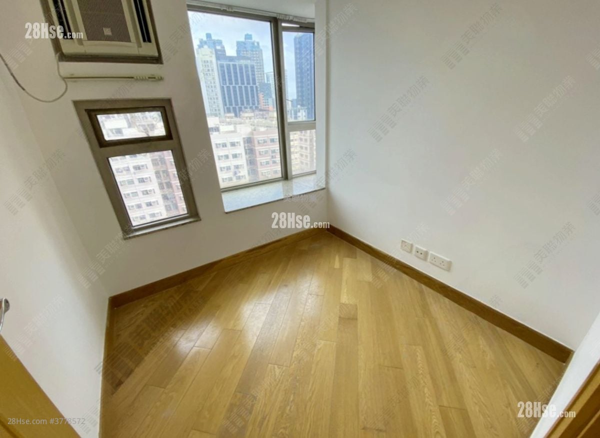 Harbour Green Sell 2 Bedrooms 474 ft²