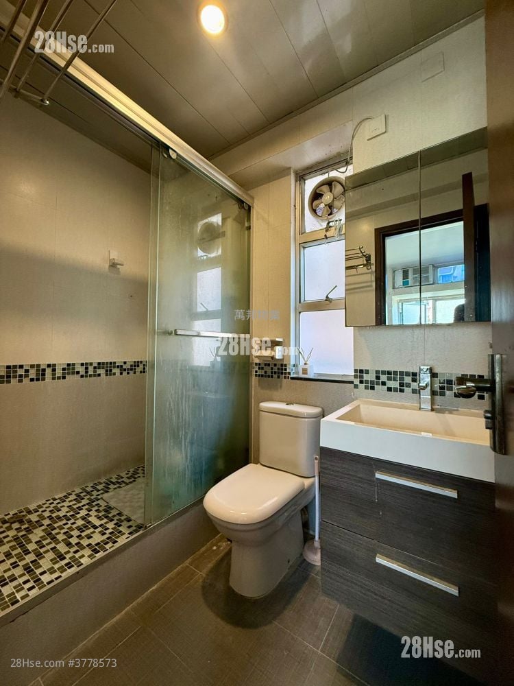 Serenity Park Sell 2 Bedrooms , 1 Bathroom 355 ft²