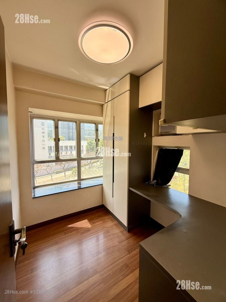 Serenity Park Sell 2 Bedrooms , 1 Bathroom 355 ft²