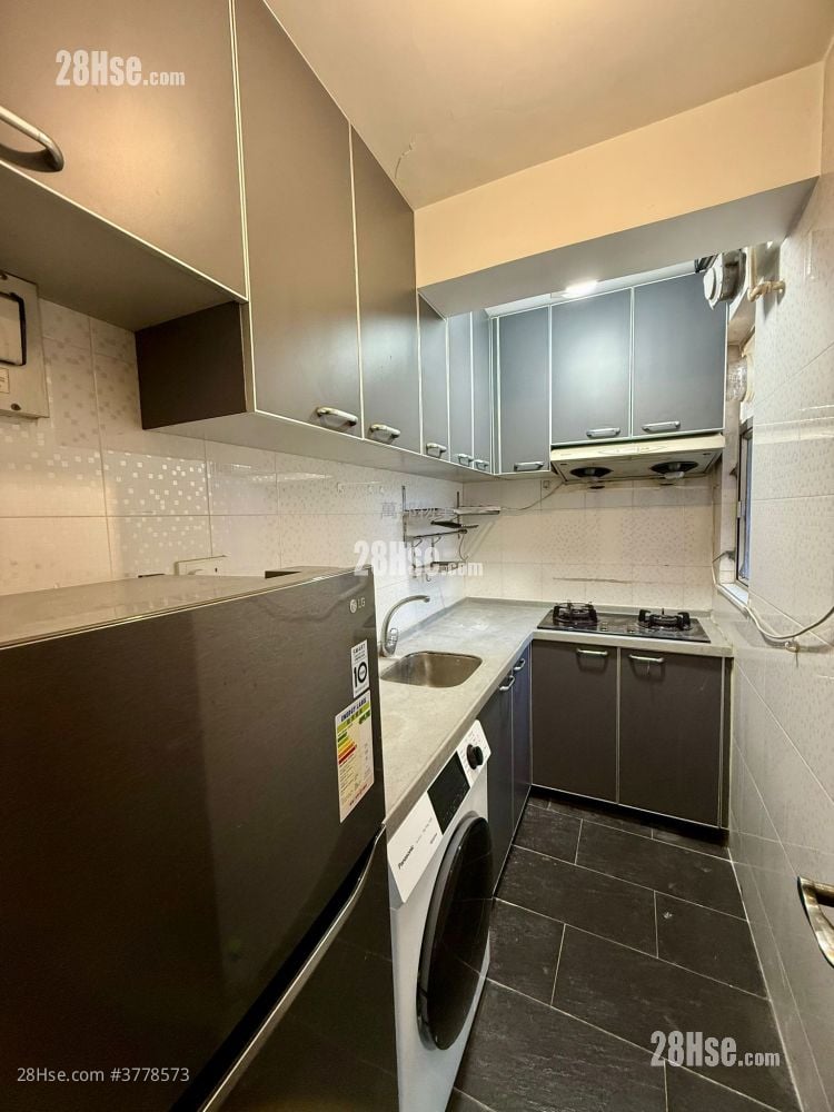 Serenity Park Sell 2 Bedrooms , 1 Bathroom 355 ft²