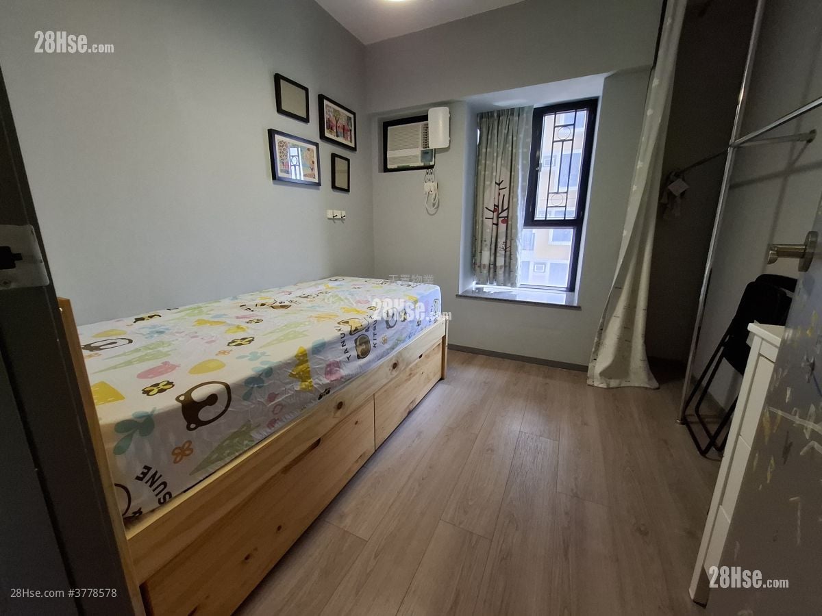 The Sherwood Sell 3 Bedrooms , 1 Bathroom 568 ft²