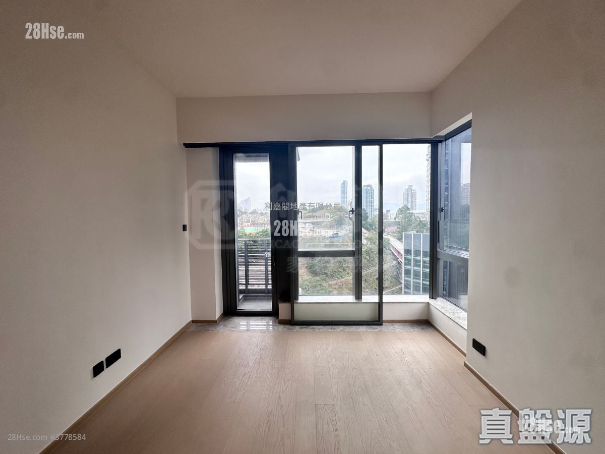 In One Rental 937 ft²