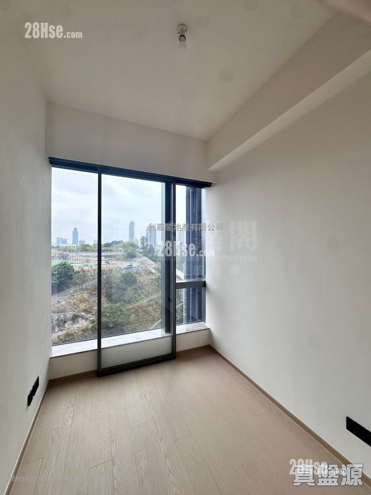 In One Rental 937 ft²