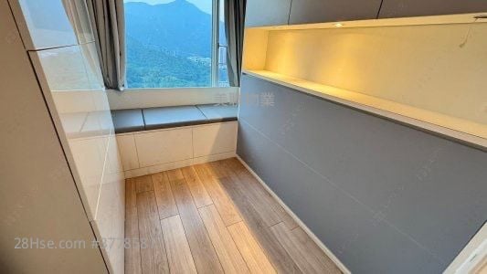 Festival City Sell 3 Bedrooms , 2 Bathrooms 739 ft²