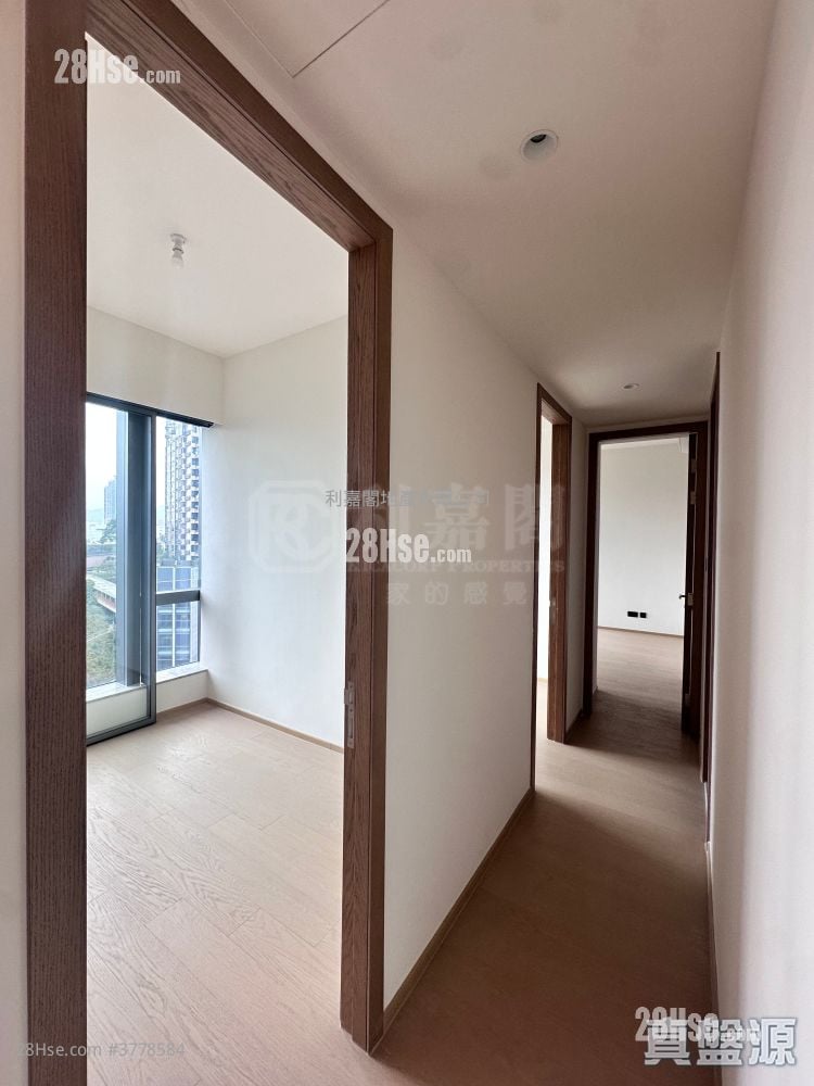 In One Rental 937 ft²