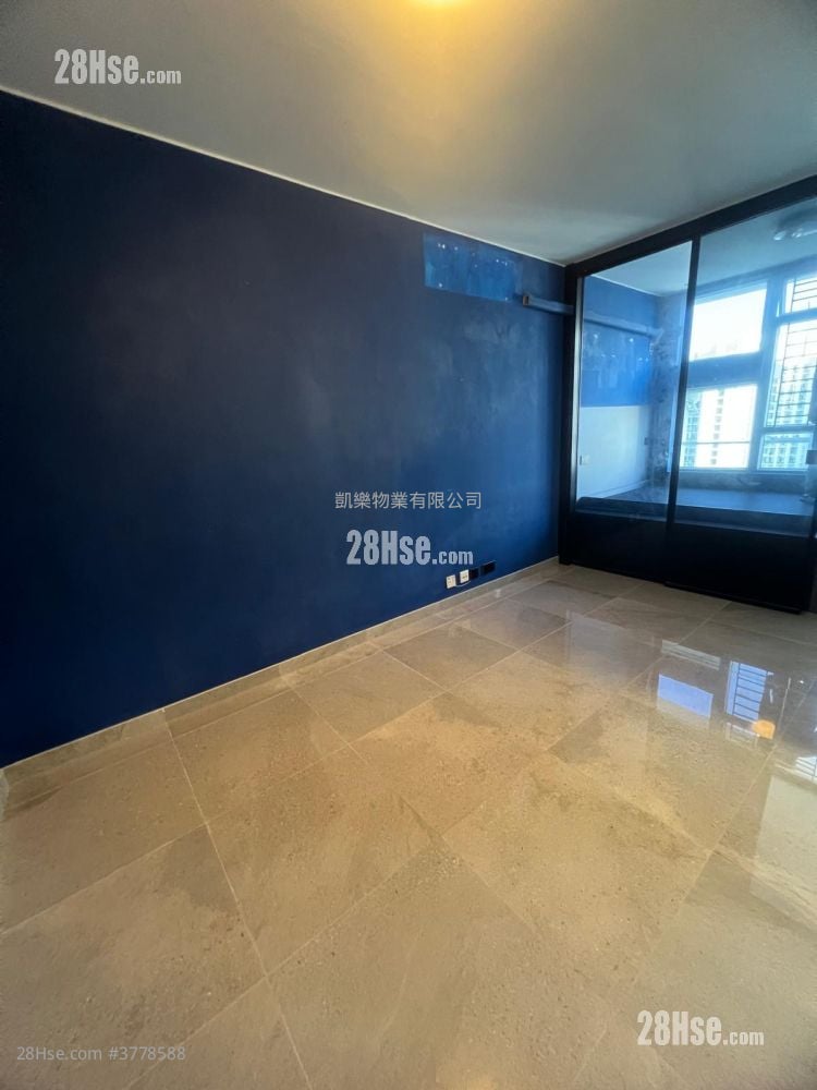 Sheung Man Court Sell 1 Bedroom , 1 Bathroom 291 ft²