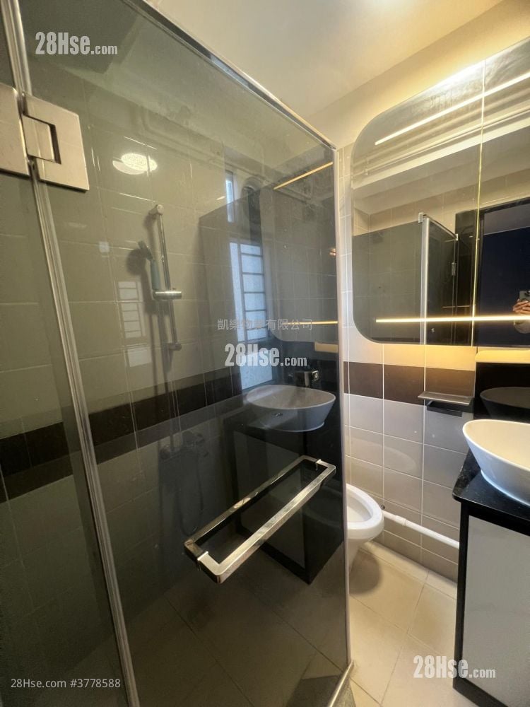 Sheung Man Court Sell 1 Bedroom , 1 Bathroom 291 ft²