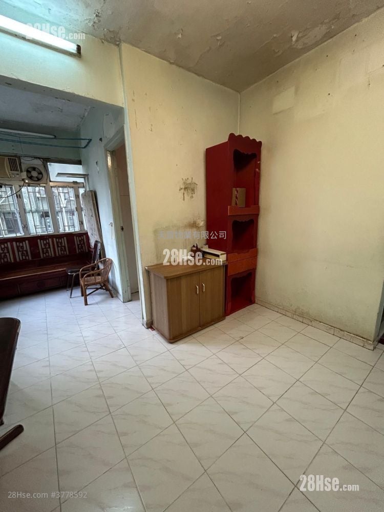 Po Teck Mansion Sell 2 Bedrooms , 1 Bathroom 366 ft²