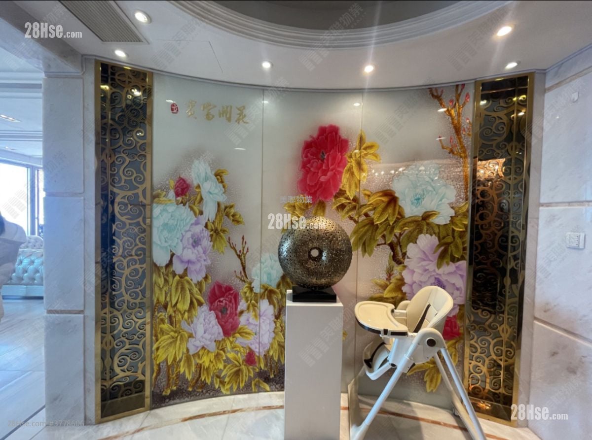 半山壹号 售盘 5+ 房 1,975 平方尺