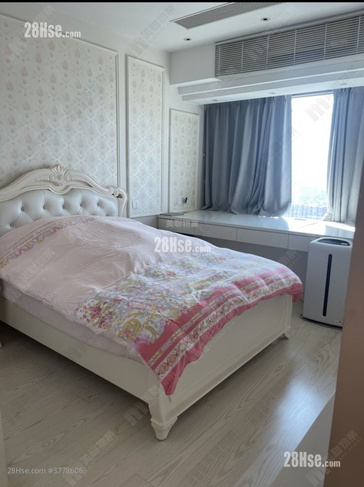 半山壹号 售盘 5+ 房 1,975 平方尺