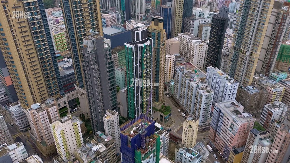 映居為單幢式住宅，合共提供122伙。