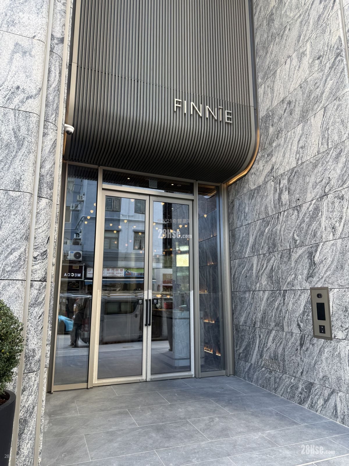 Finnie 租盘 2 房 361 平方尺