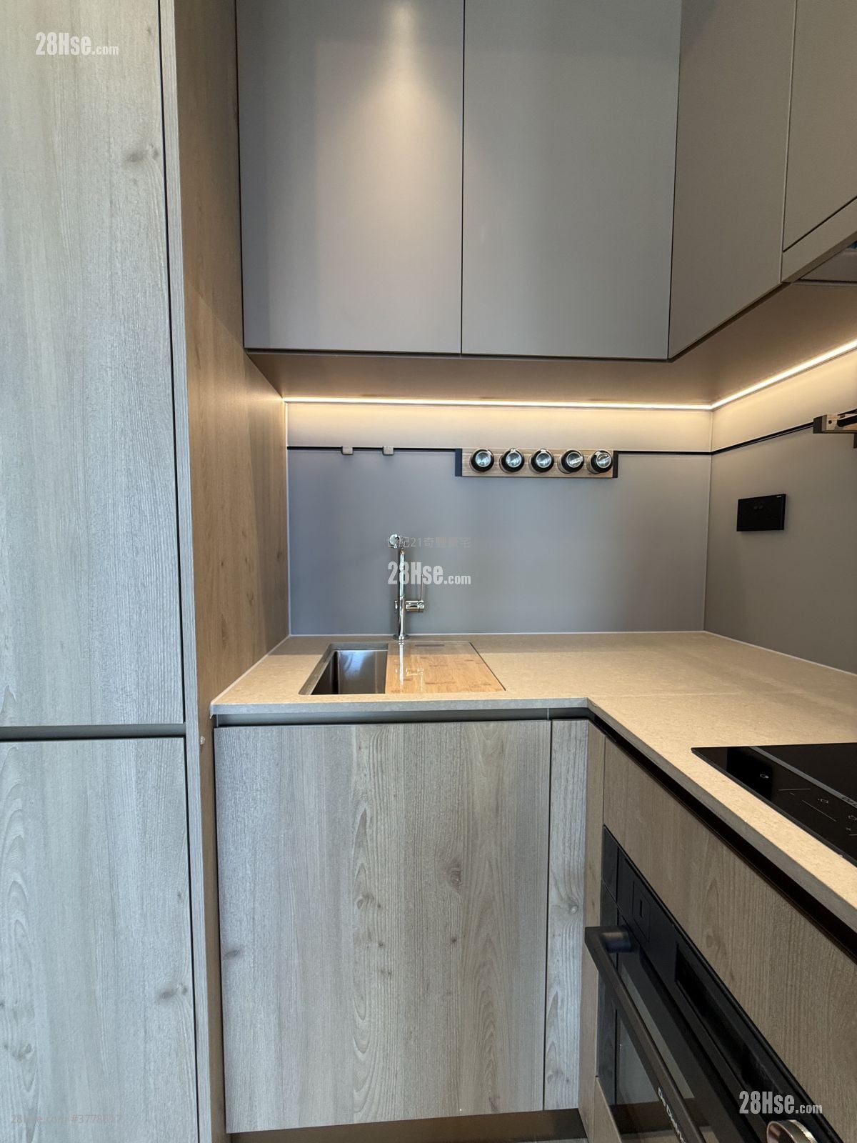 Finnie 租盘 2 房 361 平方尺