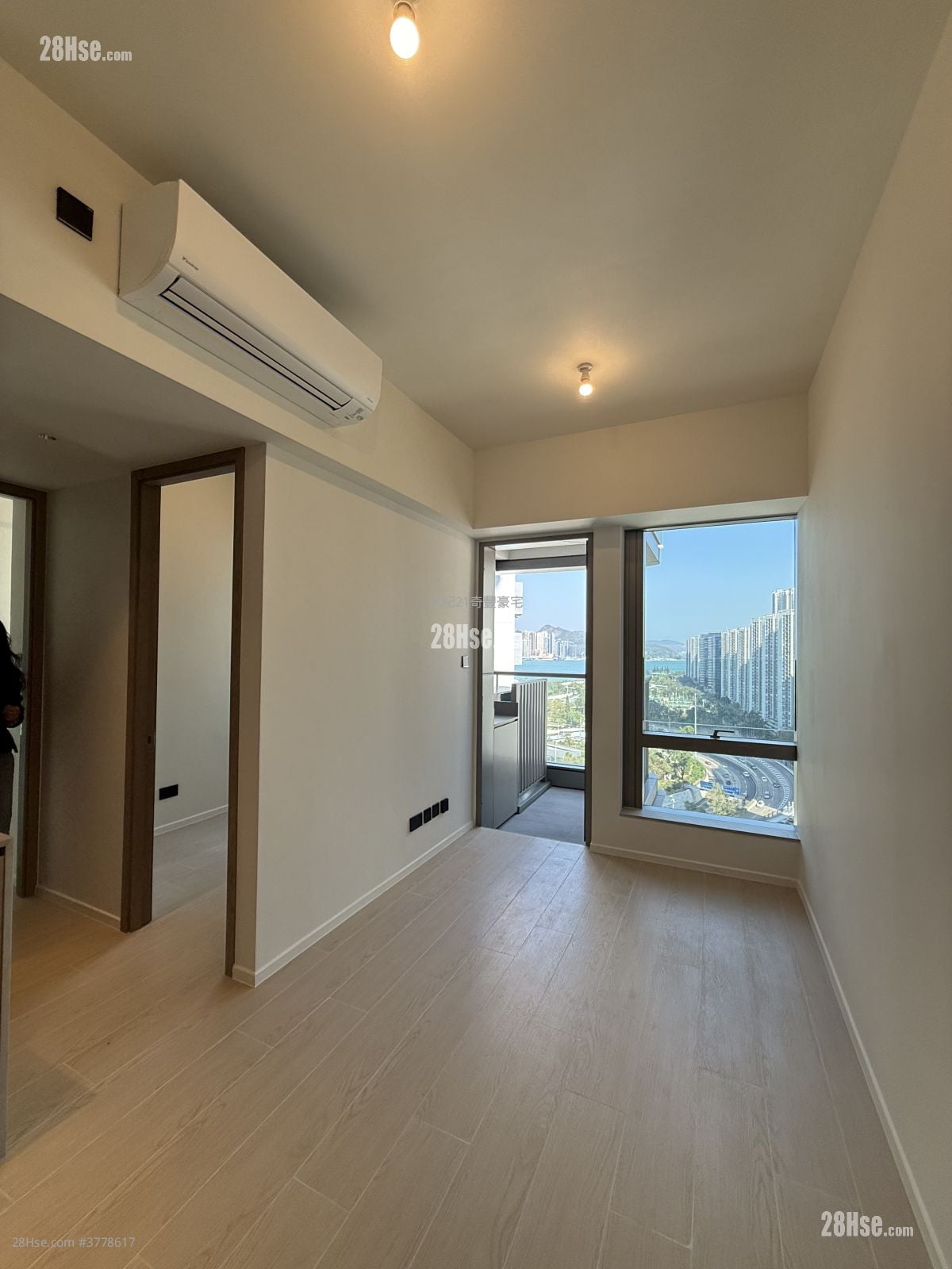 Finnie 租盘 2 房 361 平方尺