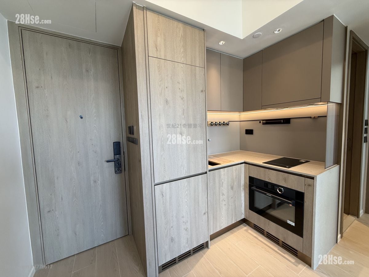 Finnie 租盘 2 房 361 平方尺