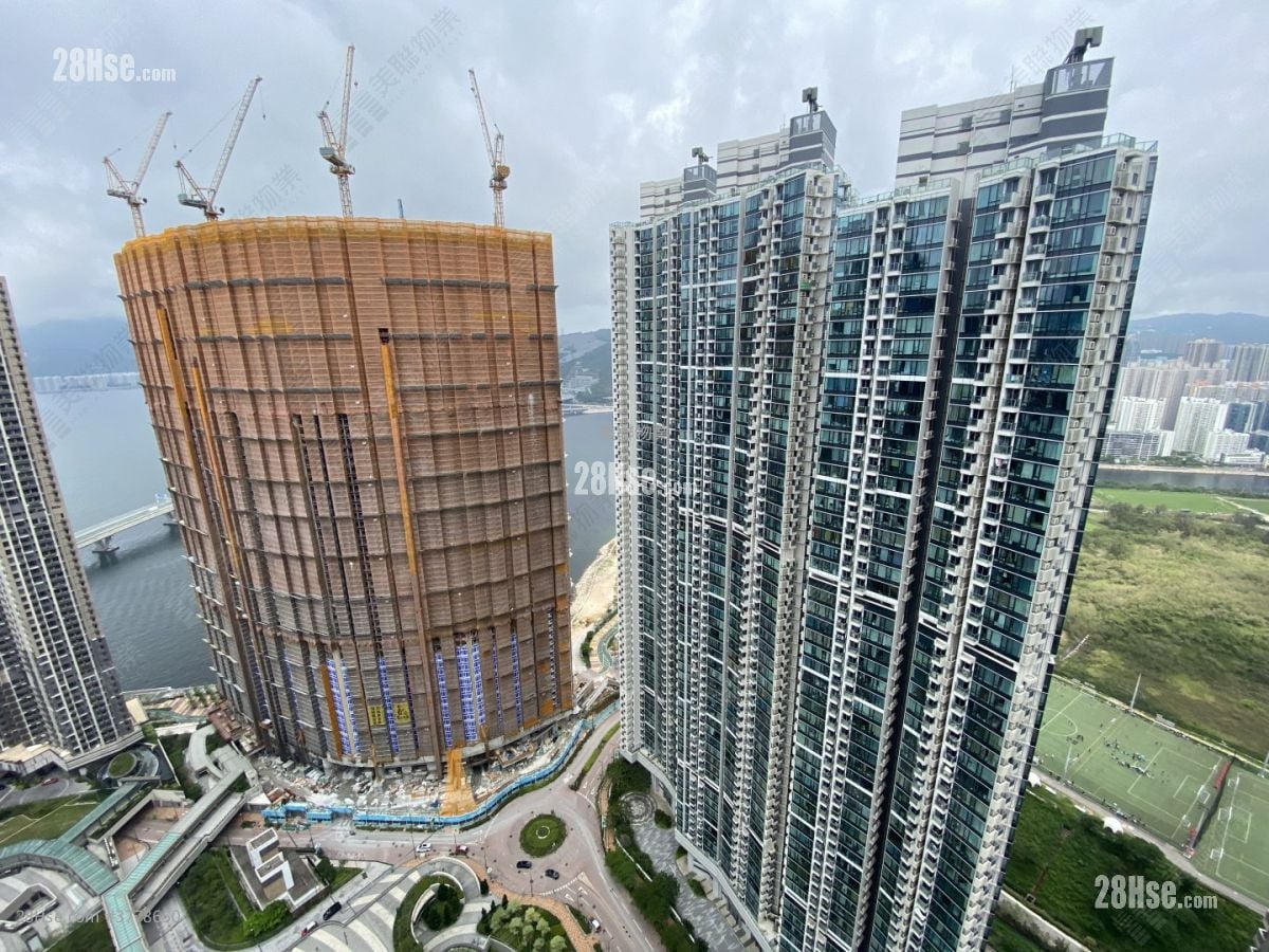 Villa Garda I Sell 2 Bedrooms , 1 Bathroom 455 ft²