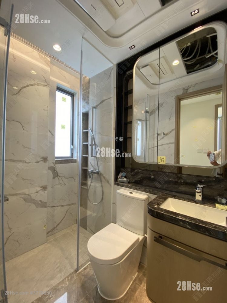 Villa Garda I Sell 2 Bedrooms , 1 Bathroom 455 ft²