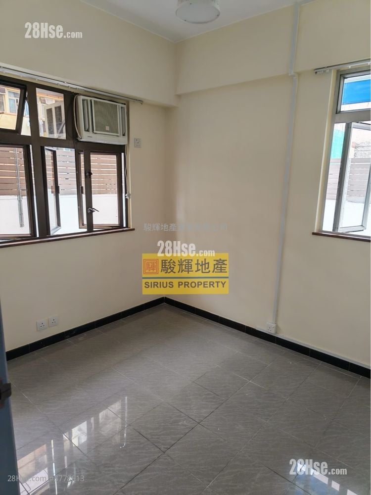 Capital Building Rental 490 ft²