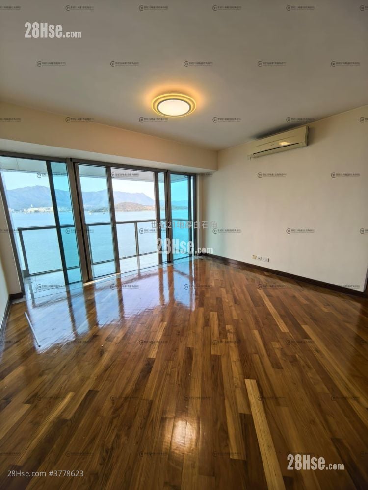 Mayfair By The Sea Rental 4 Bedrooms , 3 Bathrooms 1,673 ft²